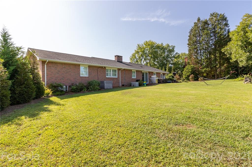 309 North Roxford Road Kings Mountain, NC 28086 - Photo 21 of 29 Gallery Image 21