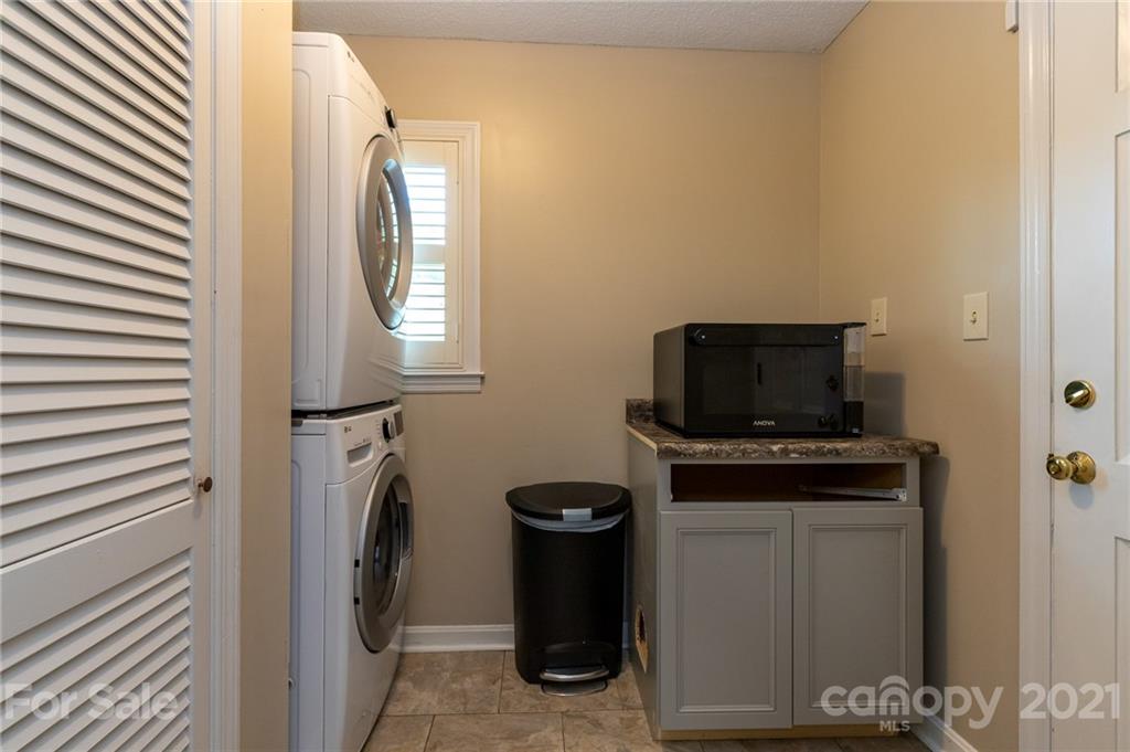 309 North Roxford Road Kings Mountain, NC 28086 - Photo 10 of 29 Gallery Image 10