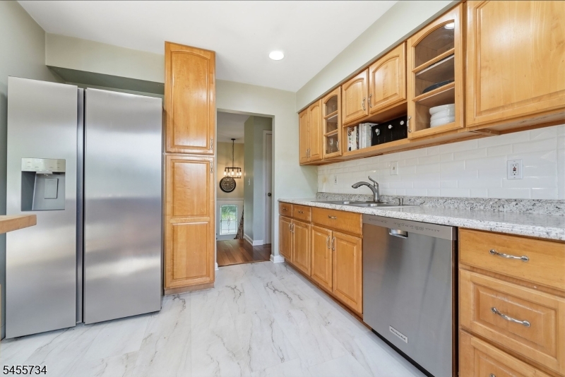 14 Harwich Road Phillipsburg, NJ 08865 - Photo 11 of 42 Gallery Image 11