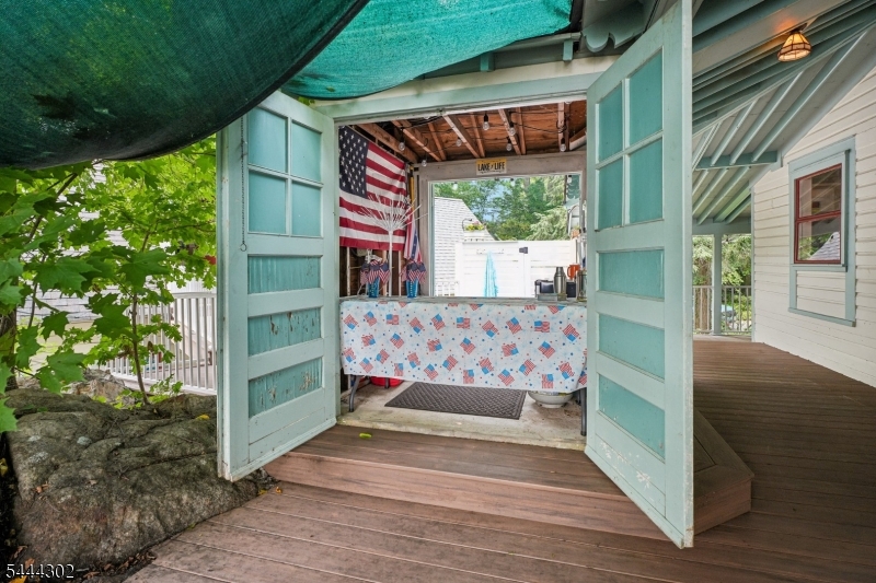 55 Raccoon Island Road Lake Hopatcong, NJ 07849 - Photo 8 of 49 Gallery Image 8