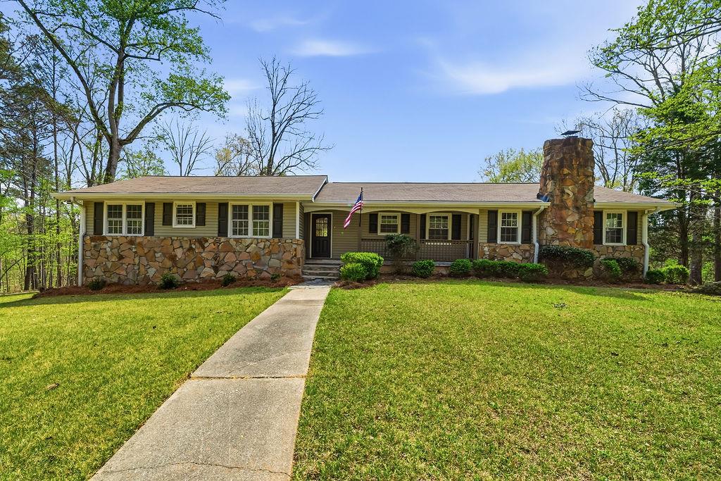 5606 West Chapel Hill Road Douglasville, GA 30135 - Photo 1 of 39
