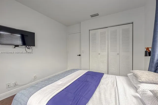 a view of washer and dryer in a utility room