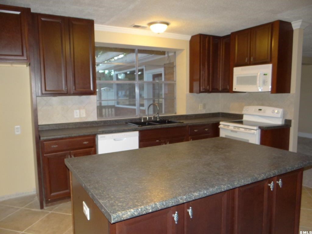 173 Brickyard Point Road South Beaufort, SC 29907 - Photo 7 of 28 Additional Photo