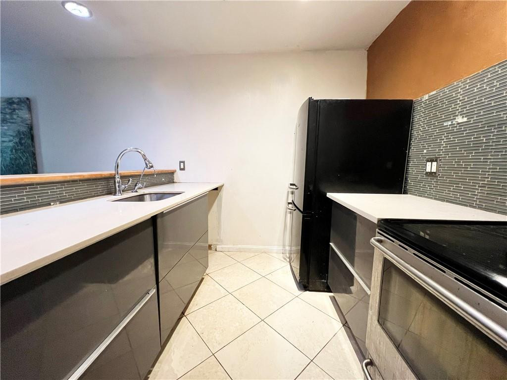 825 Northwest 13th Street, Unit 1080 Boca Raton, FL 33486 - Photo 5 of 9 Photo 5