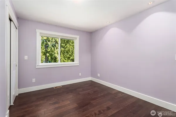 $3,950 | 17730 164th Avenue Northeast, Woodinville, WA 98072