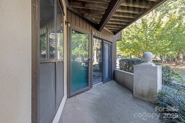 $189,900 | 8212 Cedar Glen Drive, Charlotte, NC 28212