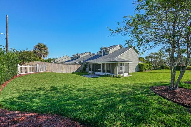 2 Misners Trail Ormond Beach, FL 32174 - Photo 4 of 44 a view of a house with a garden