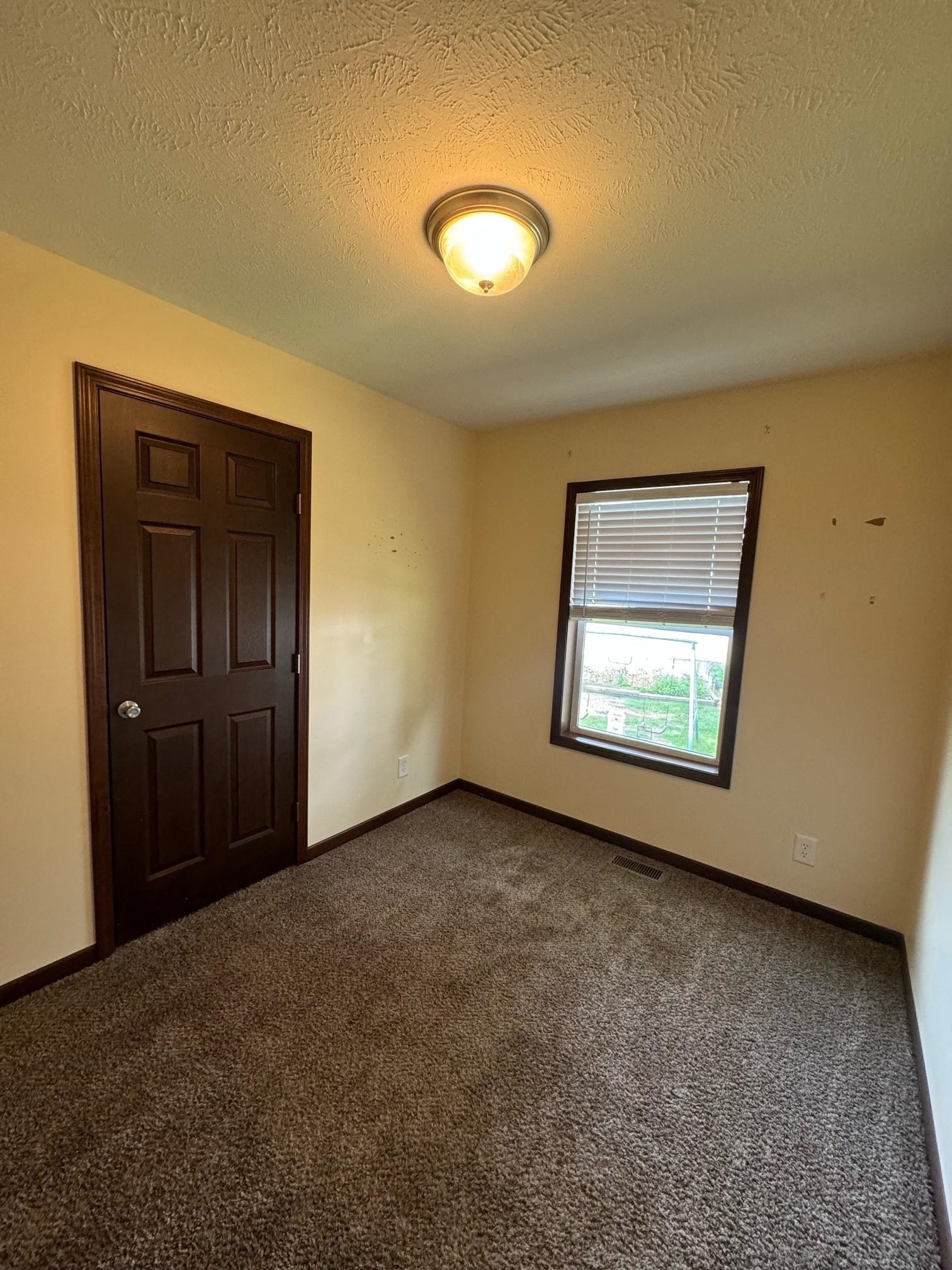 135 East Maple Street, Unit 135 Reedsburg, WI 53959 - Photo 7 of 40
