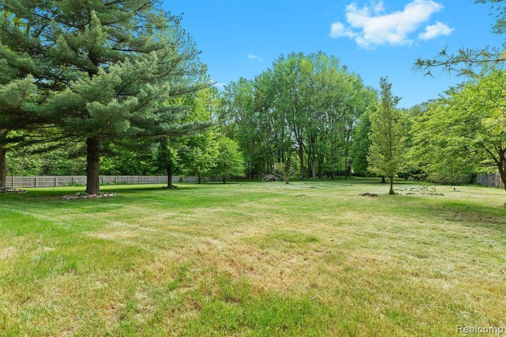 52851 Fairchild Road Chesterfield, MI 48051 - Photo 5 of 70