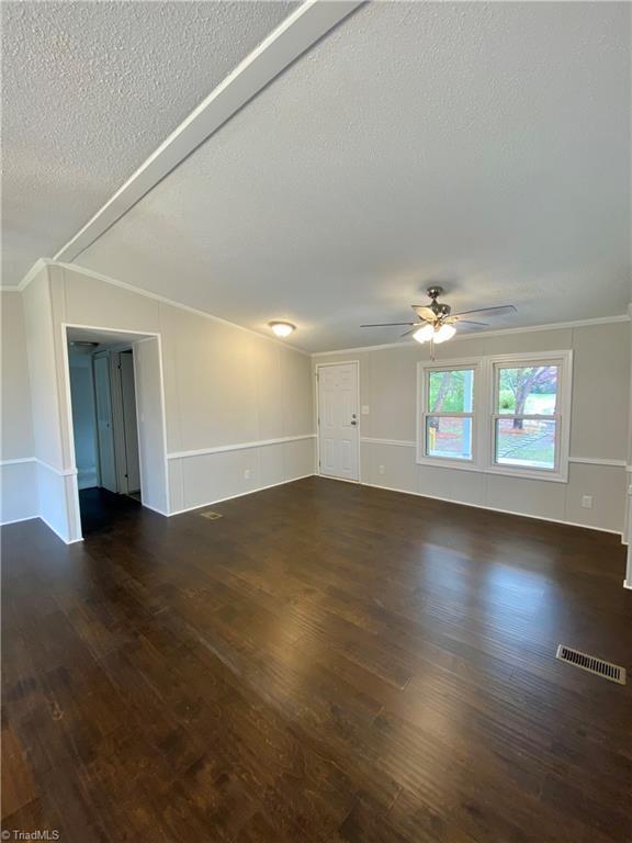 353 Albert Road Stokesdale, NC 27357 - Photo 3 of 19 Gallery Image 3