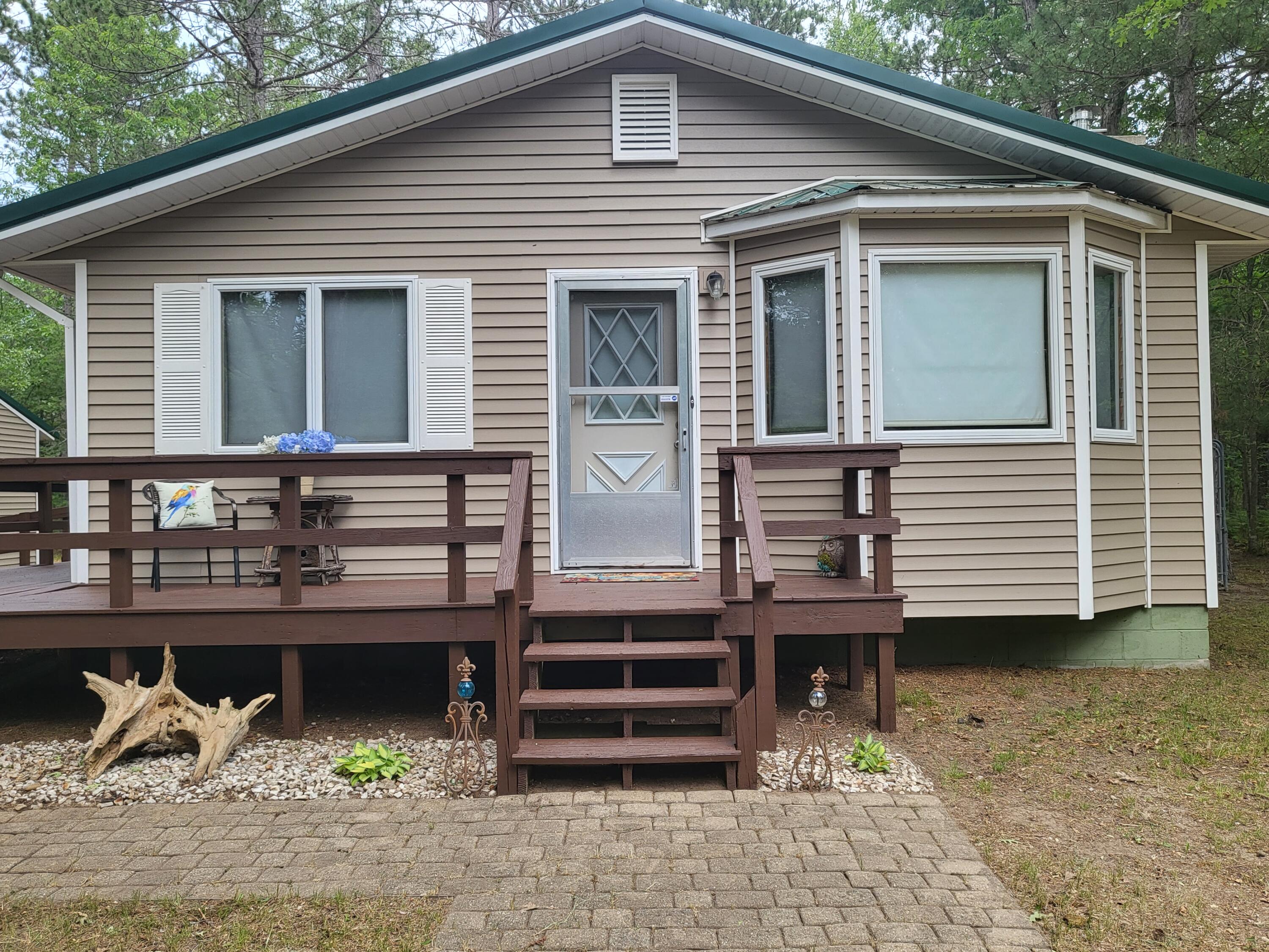 8652 Lovells Road Grayling, MI 49738 - Photo 4 of 68 Gallery Image 4