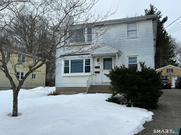 $1,900 | 41 Kim Drive, Unit 1, New Britain, CT 06053