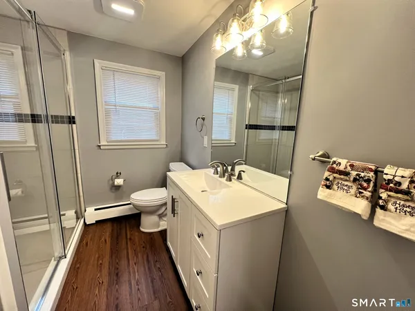 $1,900 | 41 Kim Drive, Unit 1, New Britain, CT 06053