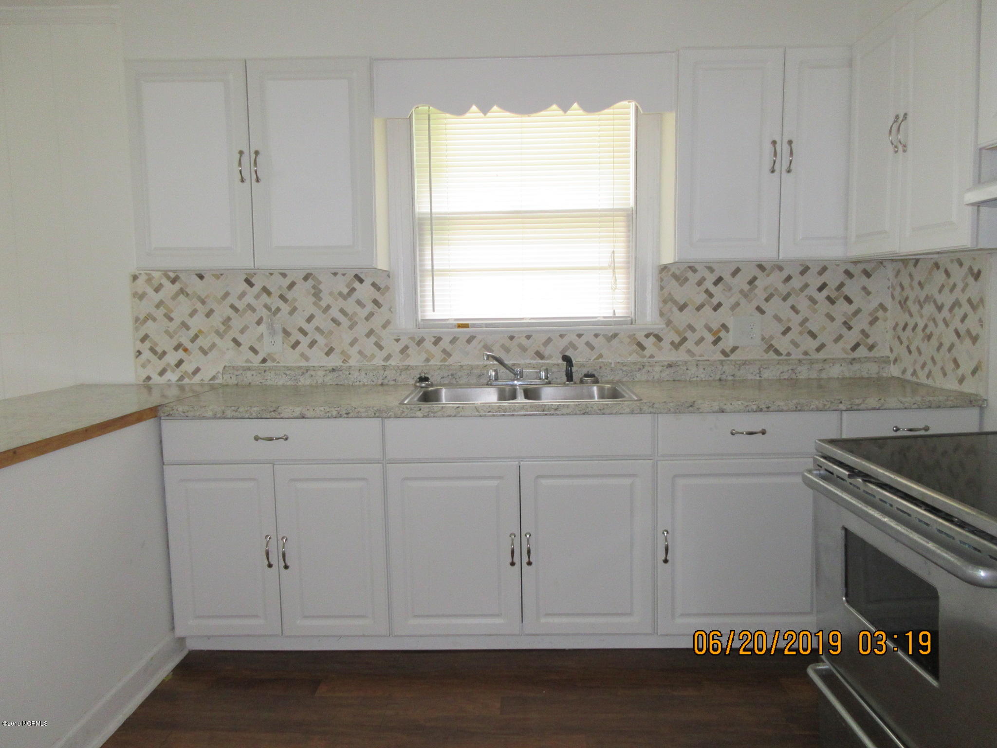 4216 Kent Road Wilson, NC 27893 - Photo 6 of 22 KENT AND LINDSAY 004