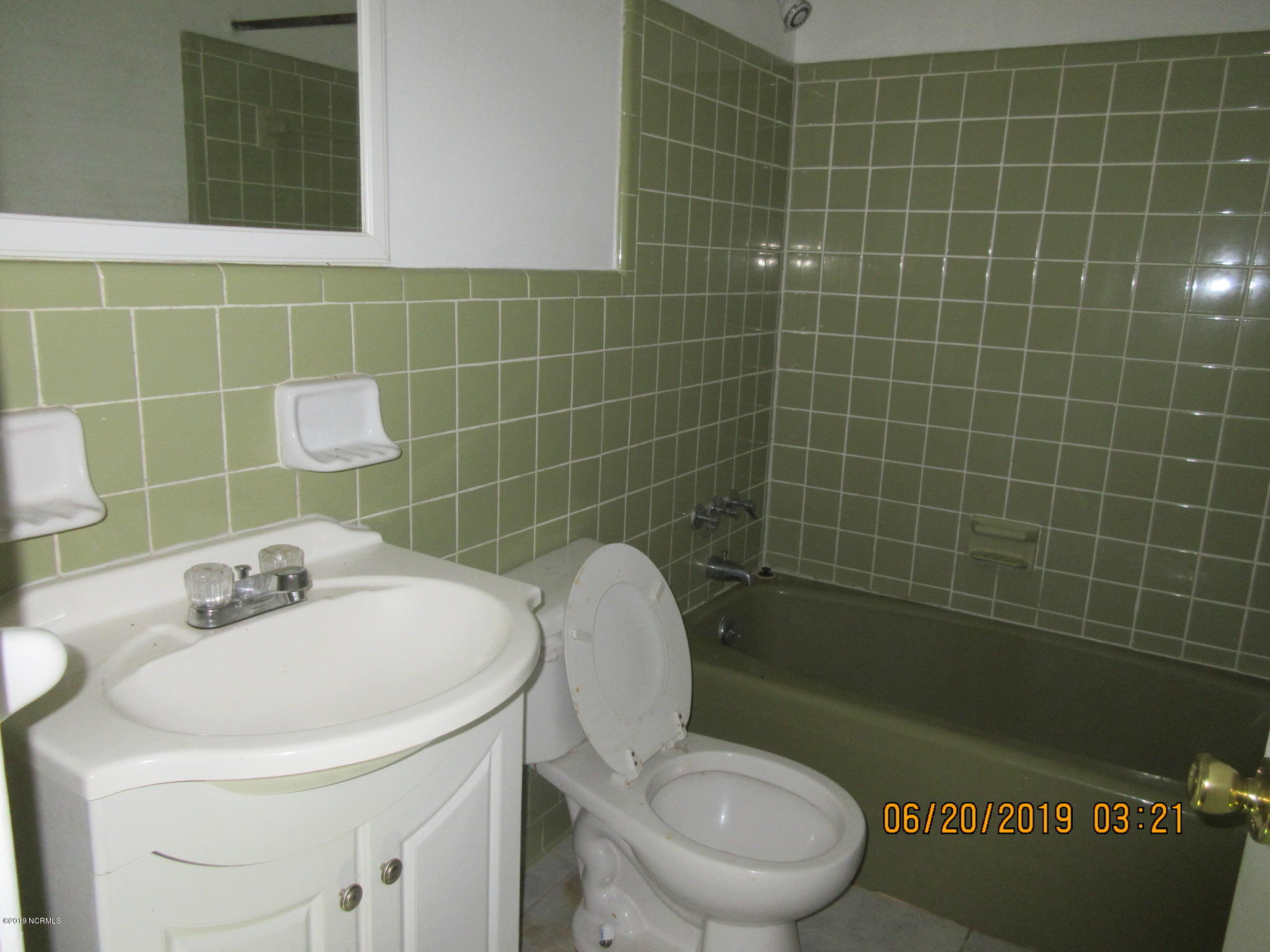 4216 Kent Road Wilson, NC 27893 - Photo 8 of 22 KENT AND LINDSAY 006