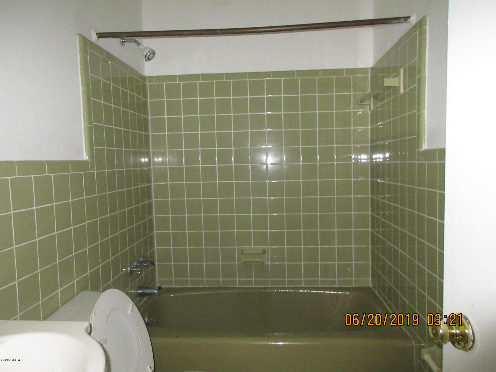 4216 Kent Road Wilson, NC 27893 - Photo 10 of 22 KENT AND LINDSAY 008