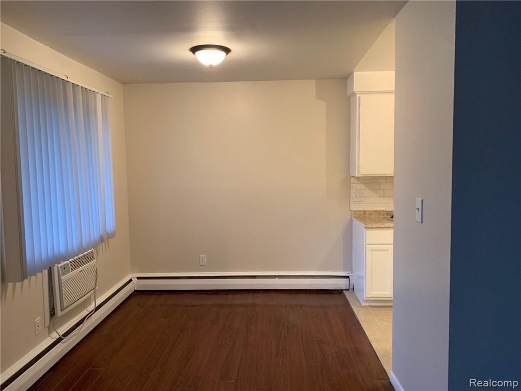 3330-3 Greenfield Road, Unit 3 Royal Oak, MI 48073 - Photo 5 of 8