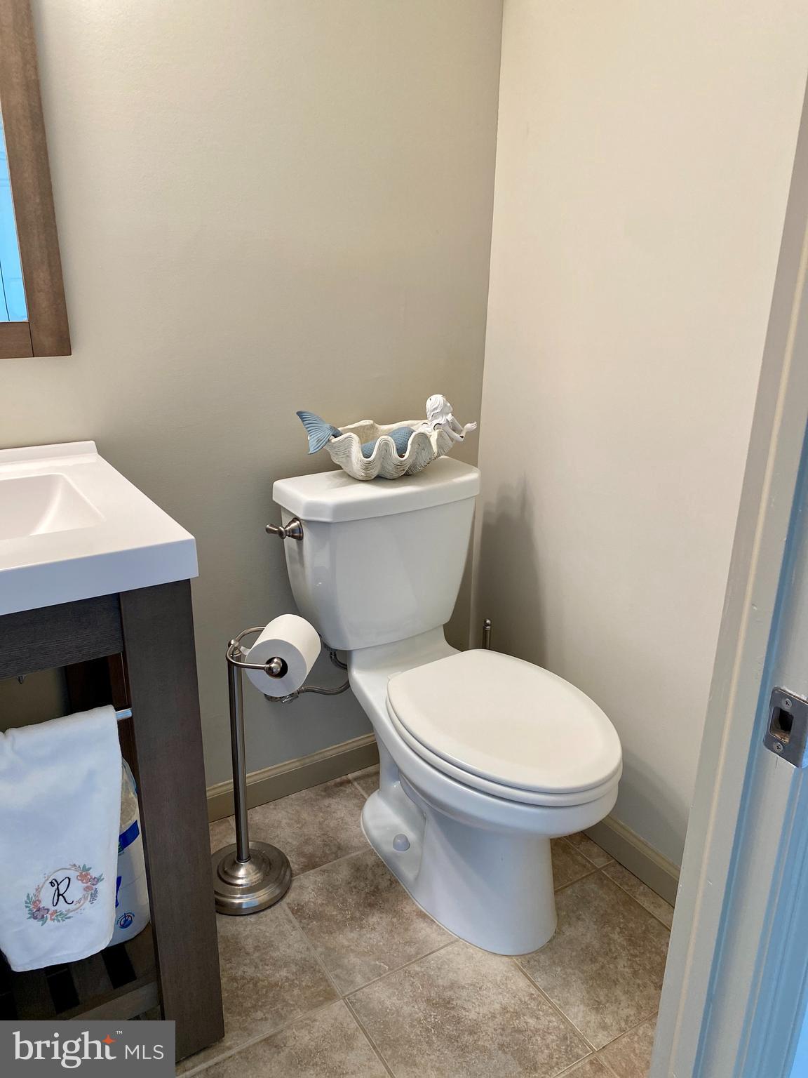 1 Hampton Road Laurel Springs, NJ 08021 - Photo 8 of 15