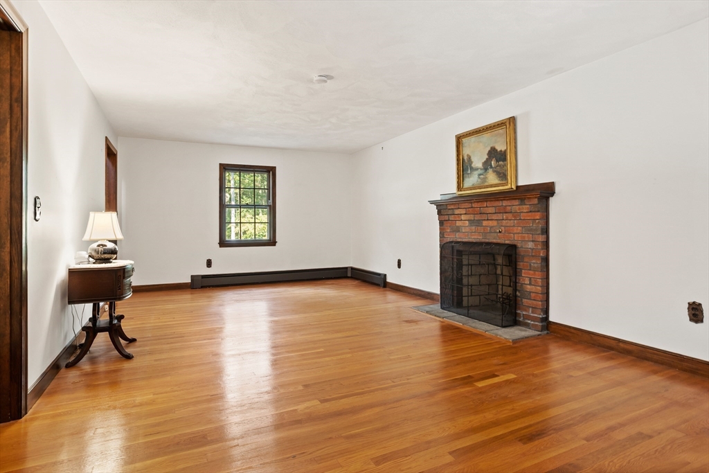 15 Reeves Road Bedford, MA 01730 - Photo 17 of 42 Gallery Image 17