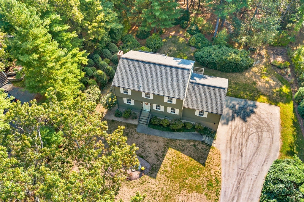15 Reeves Road Bedford, MA 01730 - Photo 6 of 42 Gallery Image 6