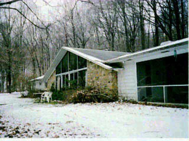 3748 Sharon Valley Road Newark, OH 43055 - Photo 1 of 1