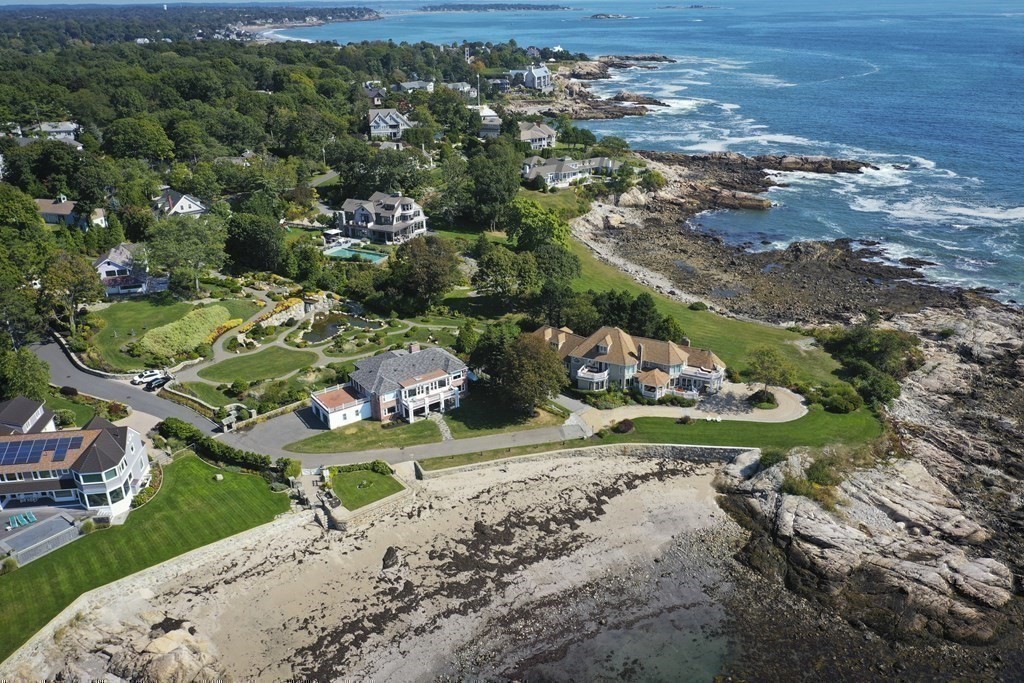 70 Galloupes Point Road Swampscott, MA 01907 - Photo 5 of 42