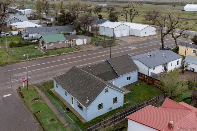 $300,000 | 505 2nd Avenue, Deer Trail, CO 80105