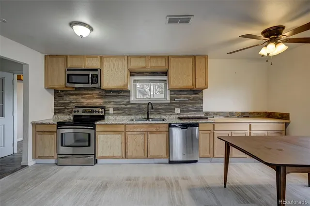 $300,000 | 505 2nd Avenue, Deer Trail, CO 80105