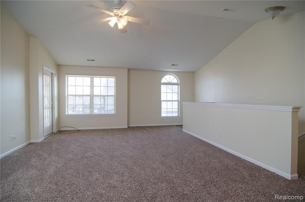 11694 Farmington Road Livonia, MI 48150 - Photo 5 of 21