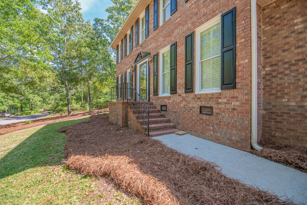 201 Englewood Road Aiken, SC 29803 - Photo 2 of 50 Gallery Image 2