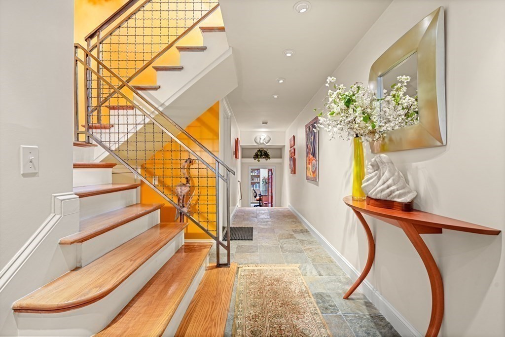 36 Lopez Avenue Cambridge, MA 02141 - Photo 32 of 42