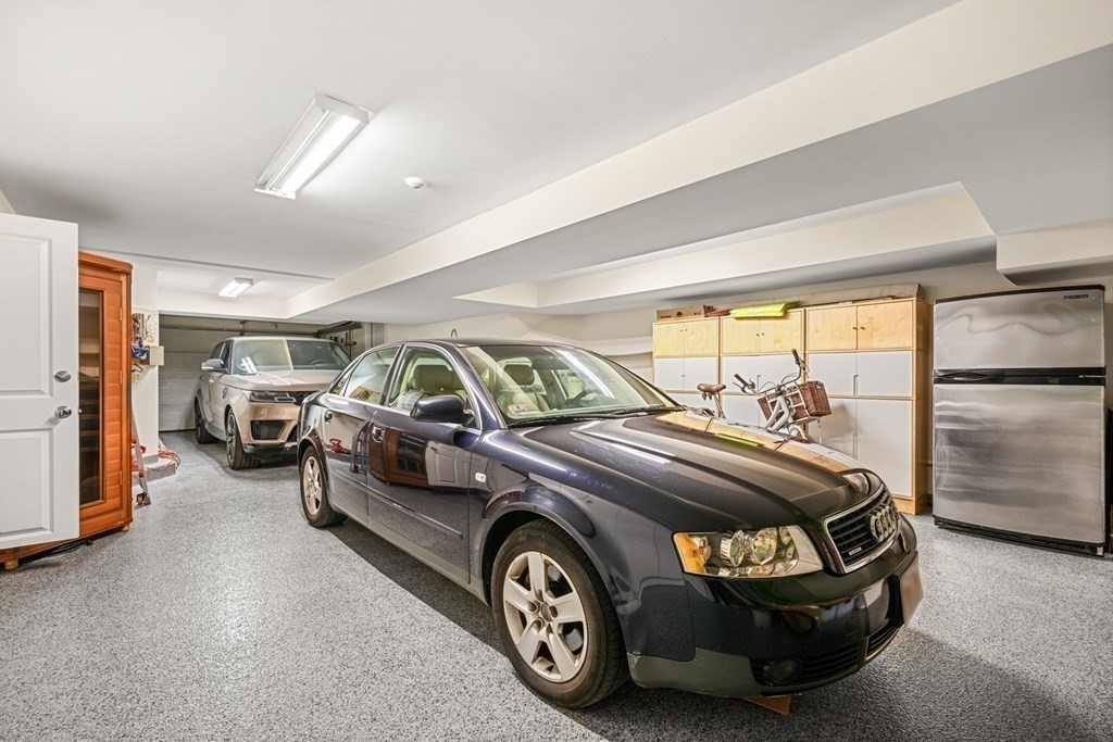 36 Lopez Avenue Cambridge, MA 02141 - Photo 39 of 42