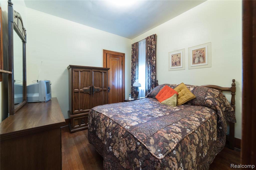 17178 Ryan Road Hamtramck, MI 48212 - Photo 23 of 25
