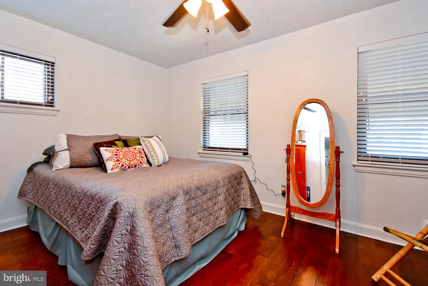 18 Anacostia Road Northeast Washington, DC 20019 - Photo 12 of 23 Bedroom (Master)