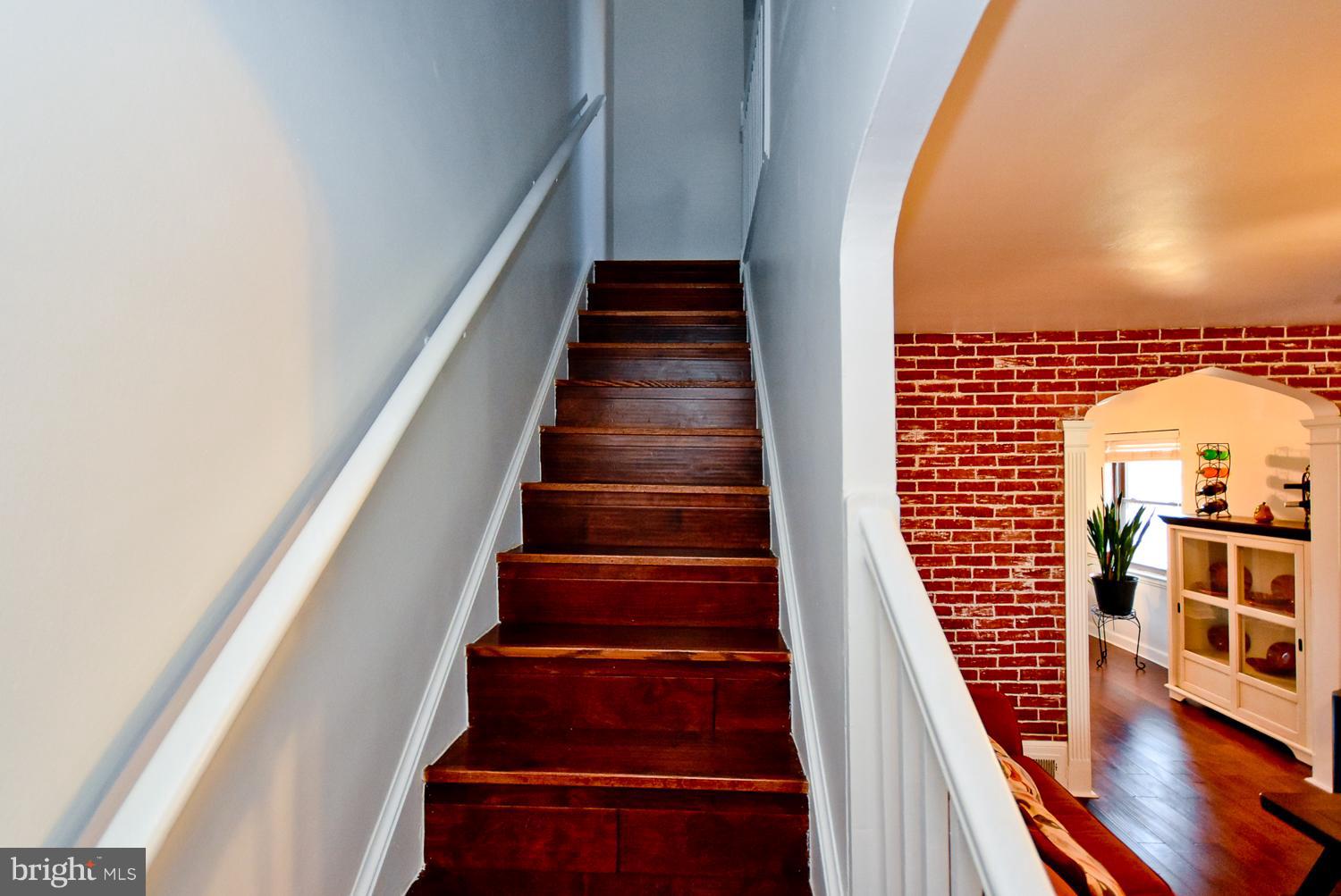 18 Anacostia Road Northeast Washington, DC 20019 - Photo 7 of 23 Beautiful Hardwood Steps