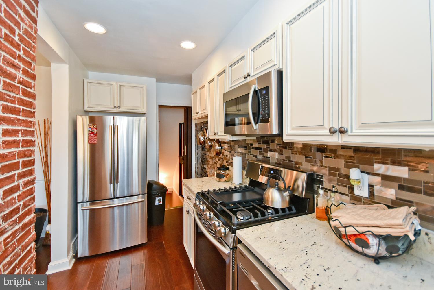 18 Anacostia Road Northeast Washington, DC 20019 - Photo 9 of 23 Kitchen