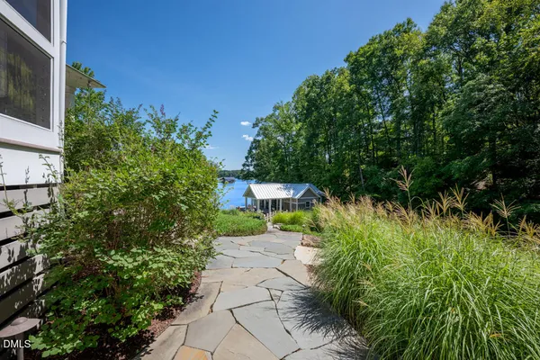 $1,450,000 | 117 North Stillwood Lane, Semora, NC 27343