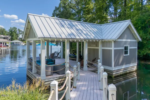 $1,450,000 | 117 North Stillwood Lane, Semora, NC 27343