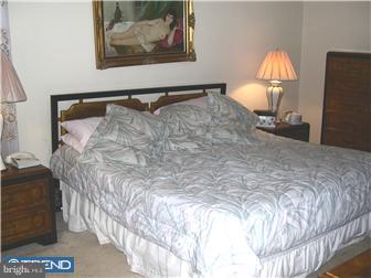 11021 Greiner Road Philadelphia, PA 19116 - Photo 8 of 12 Gallery Image 8