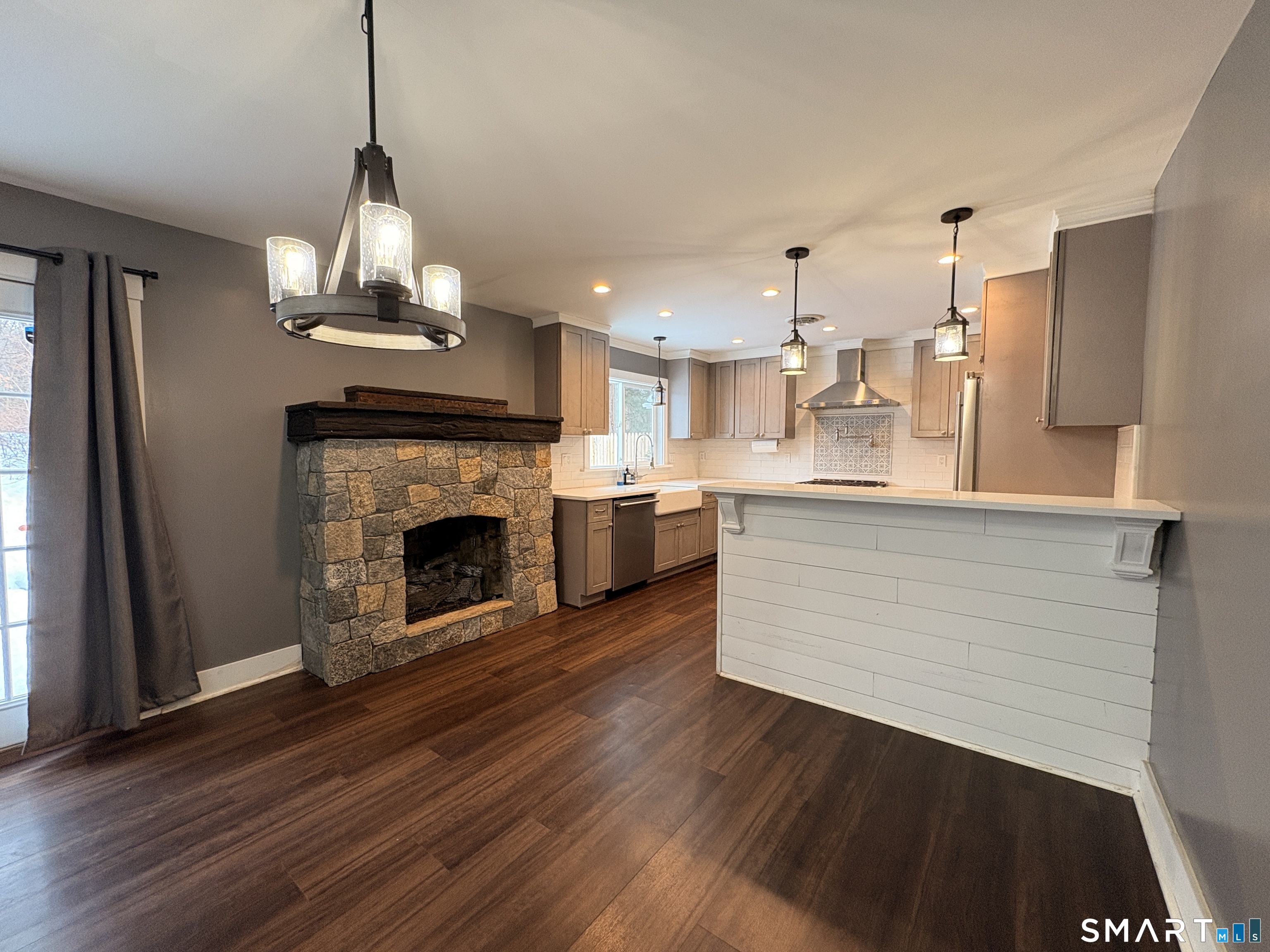 104 Cottage Road Enfield, CT 06082 - Photo 11 of 36