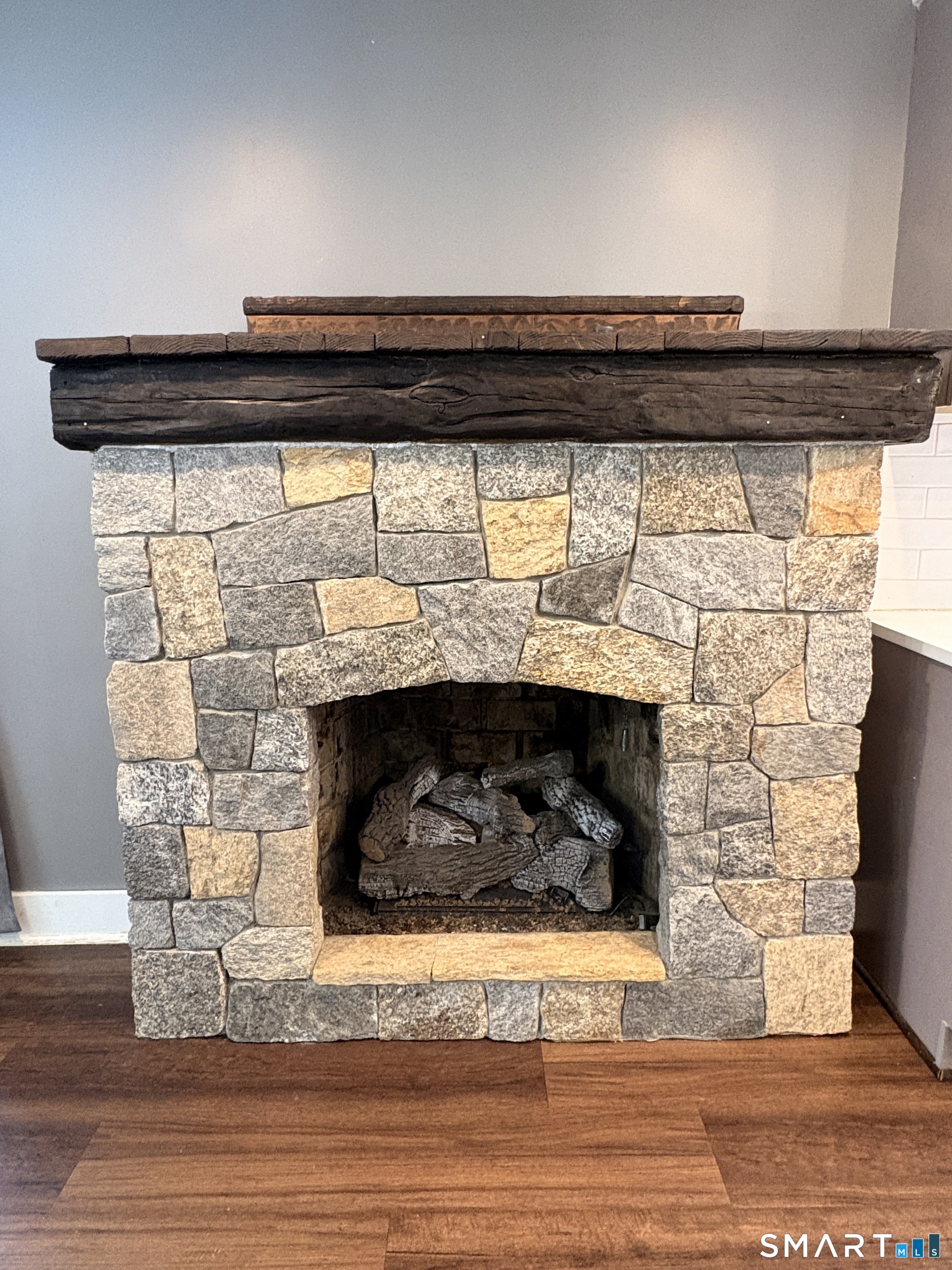 104 Cottage Road Enfield, CT 06082 - Photo 12 of 36