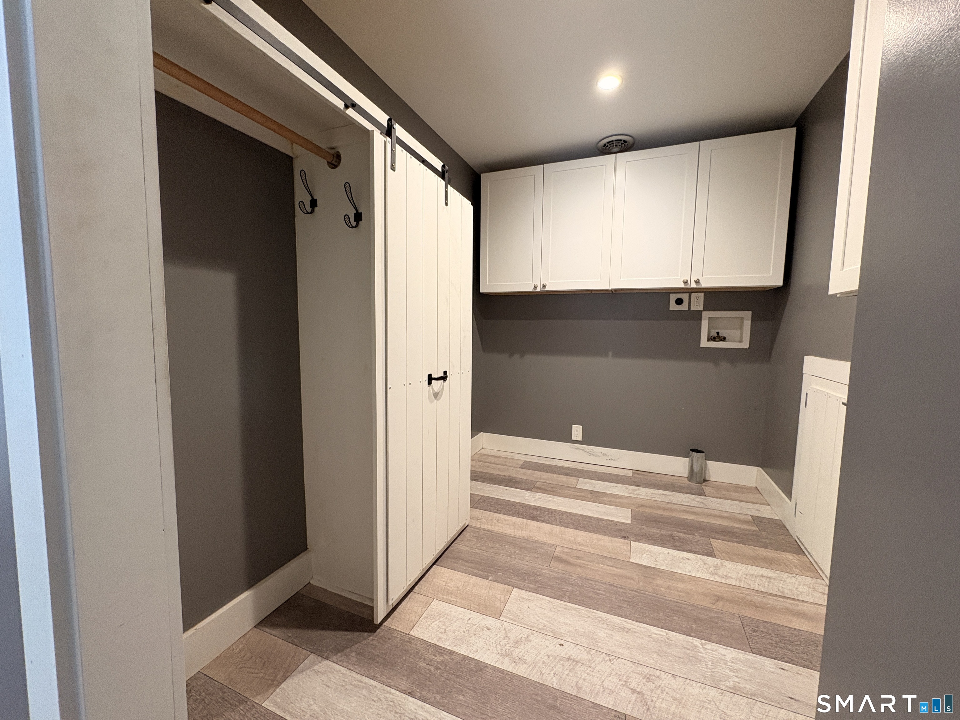 104 Cottage Road Enfield, CT 06082 - Photo 15 of 36