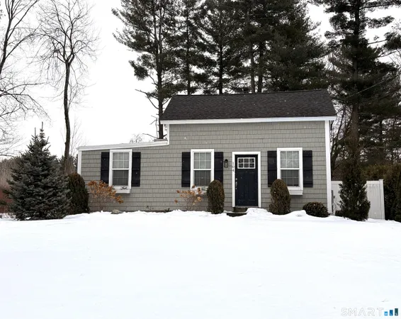 $2,450 | 104 Cottage Road, Enfield, CT 06082