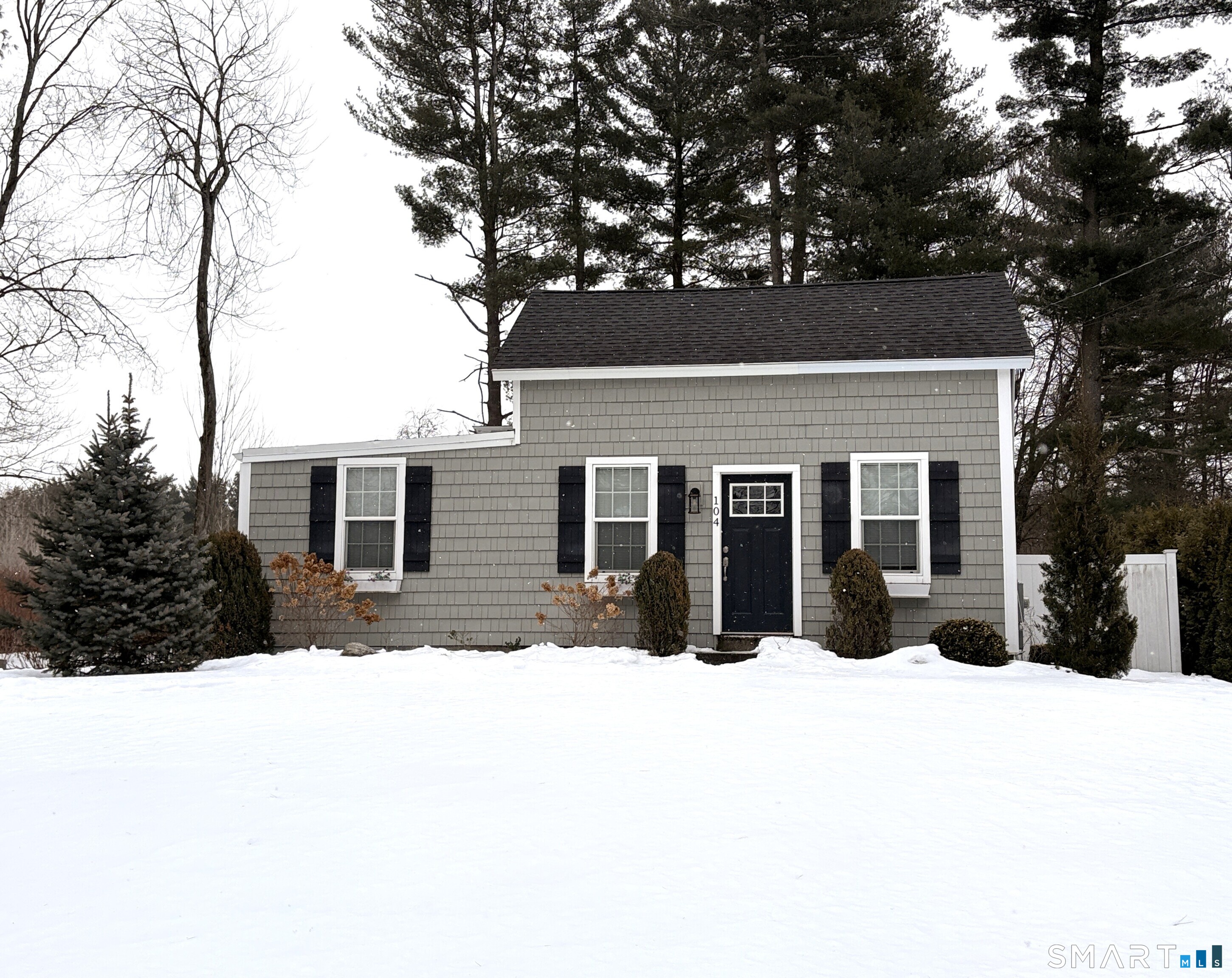 104 Cottage Road Enfield, CT 06082 - Photo 2 of 36