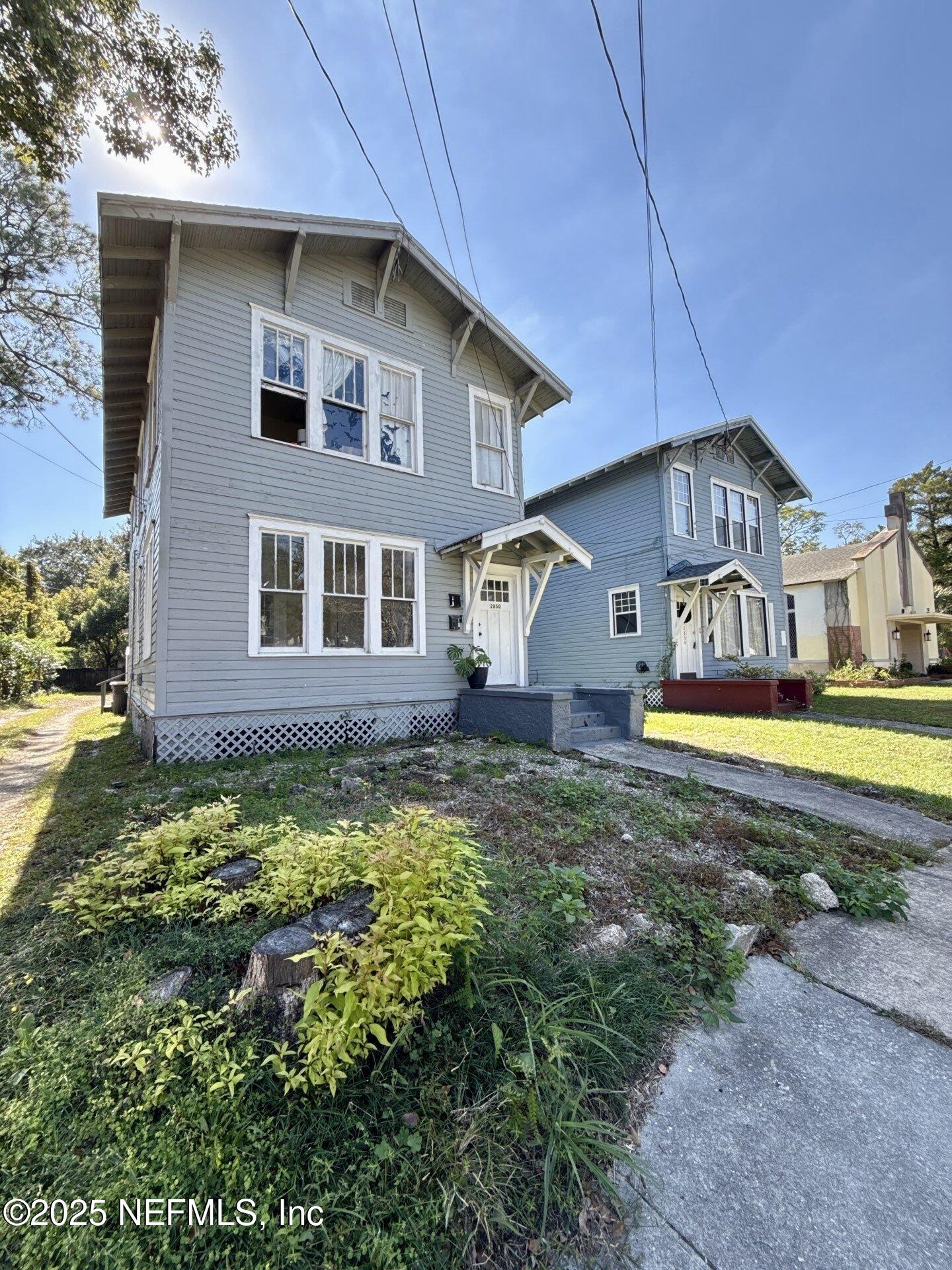 2850 Post Street Jacksonville, FL 32205 - Photo 2 of 20 a house view with swimming pool in front of it