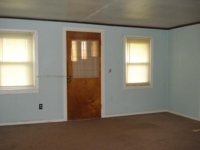 5146 Fletcher Chapel Road Springfield, OH 45502 - Photo 2 of 10