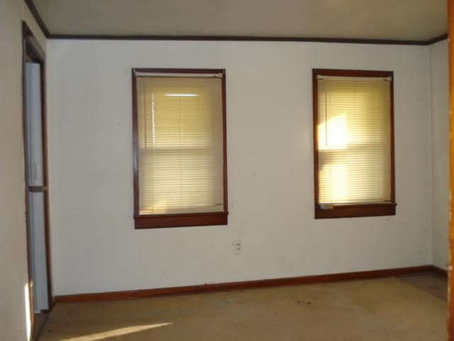 5146 Fletcher Chapel Road Springfield, OH 45502 - Photo 6 of 10
