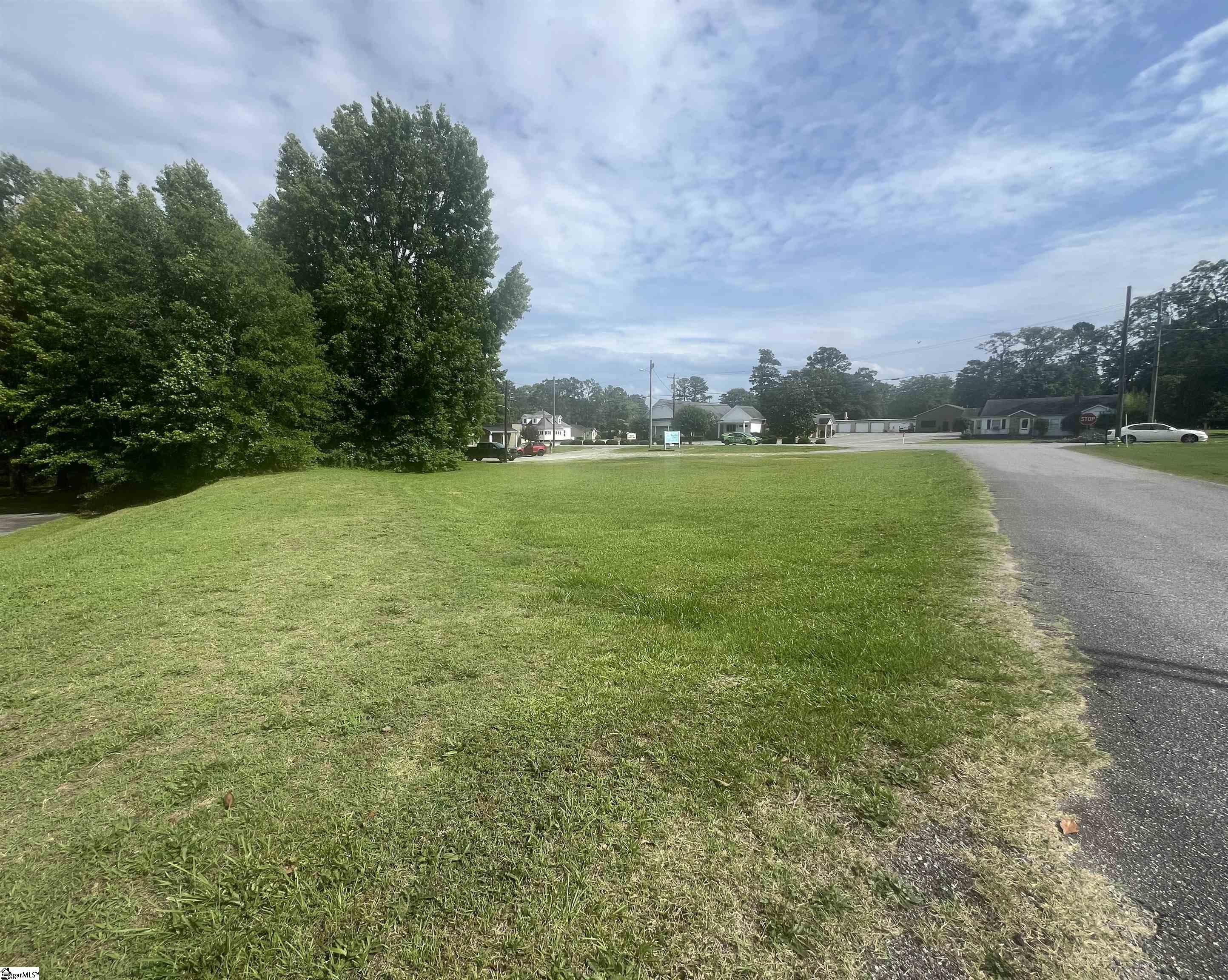 600 North Main Street Honea Path, SC 29654 - Photo 11 of 15