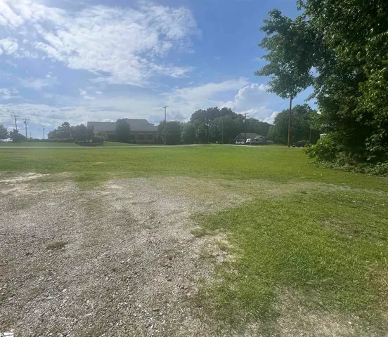 $159,000 | 600 North Main Street, Honea Path, SC 29654