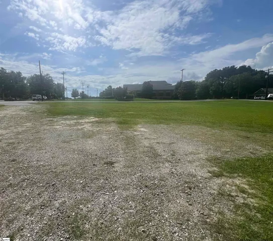 $159,000 | 600 North Main Street, Honea Path, SC 29654